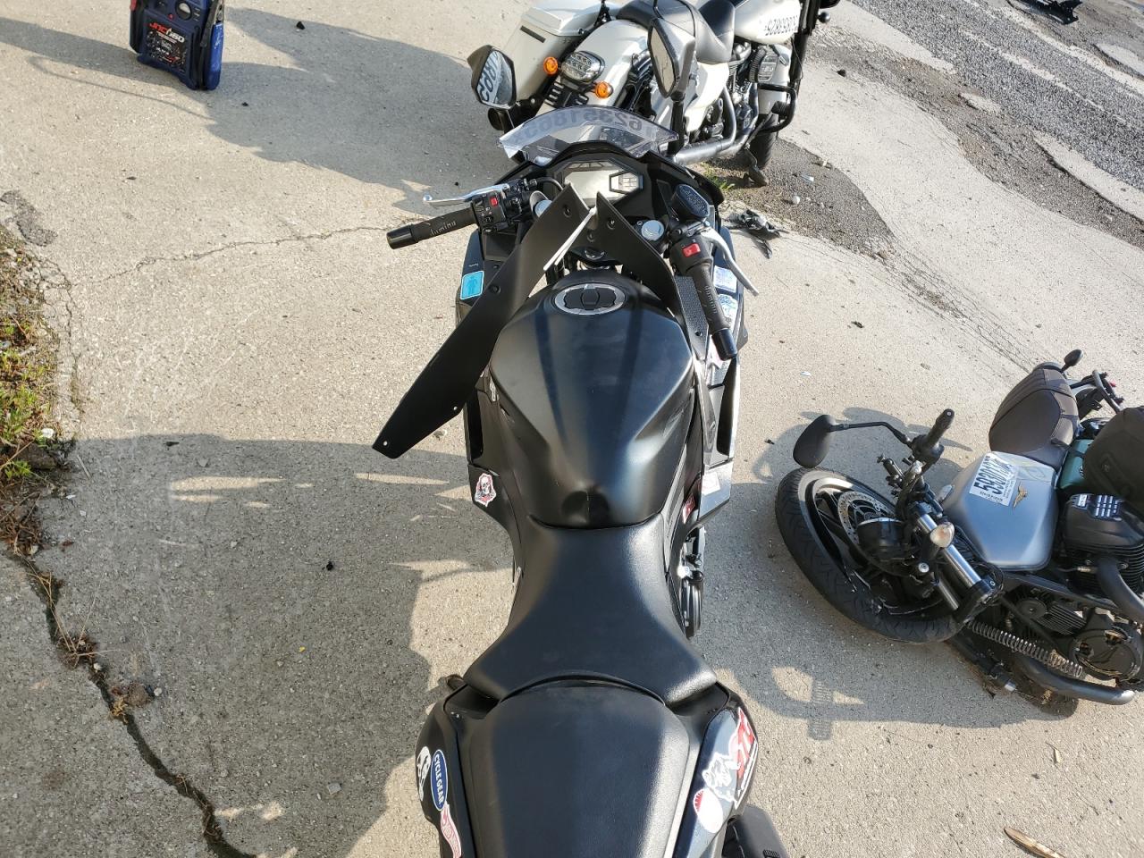 KAWASAKI NINJA 500 2024 VIN ML5EXGG15RDA05206 фото 6