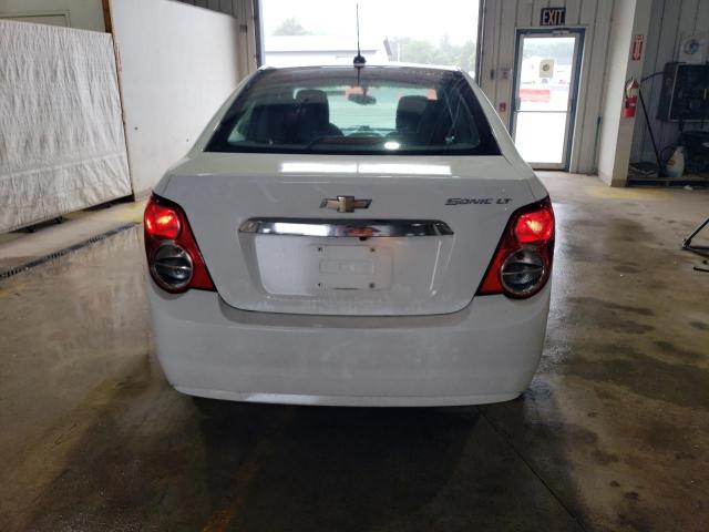  CHEVROLET SONIC 2015 Белый