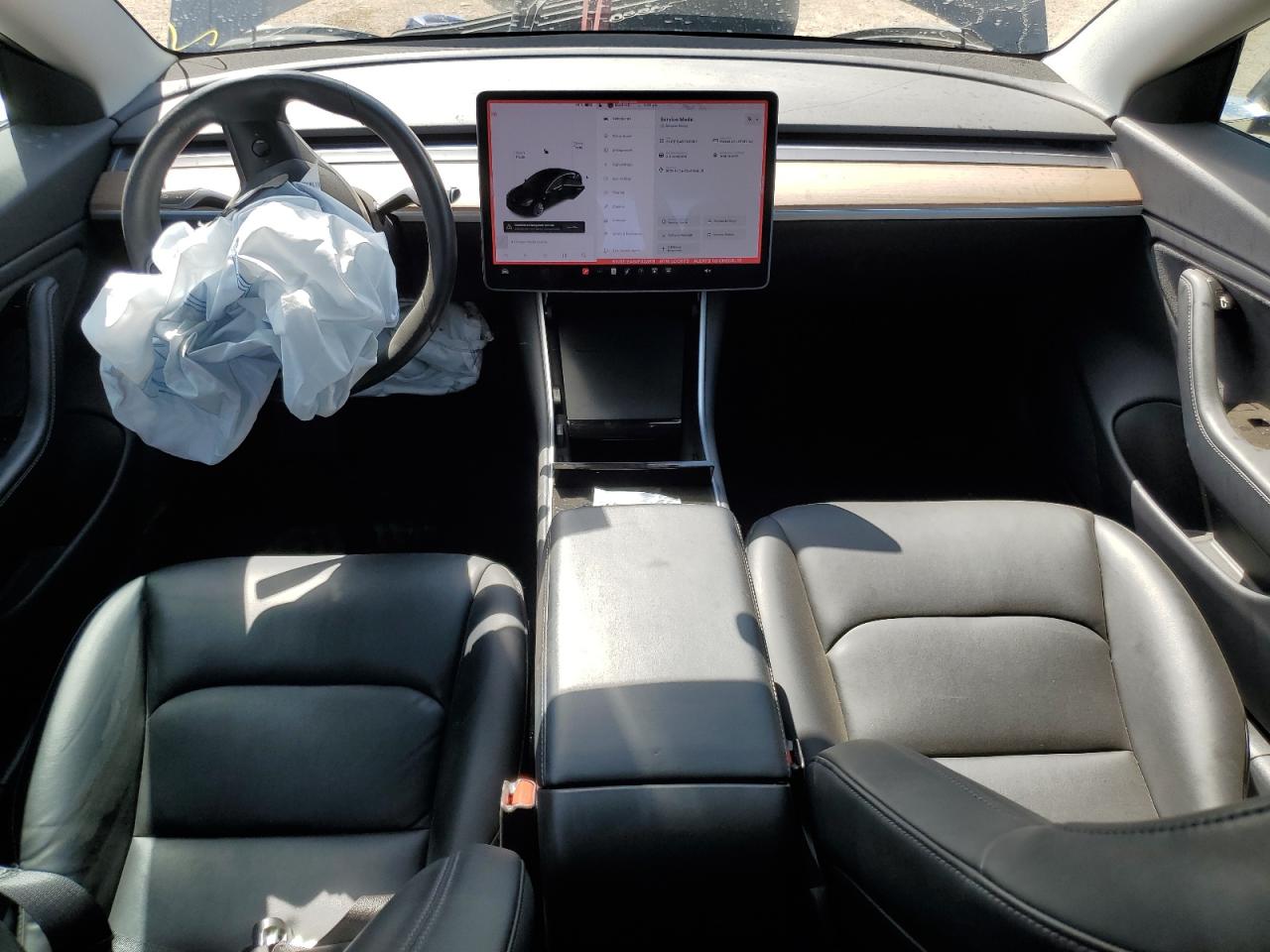 2018 Tesla Model 3 VIN: 5YJ3E1EA6JF023811 Lot: 61857715