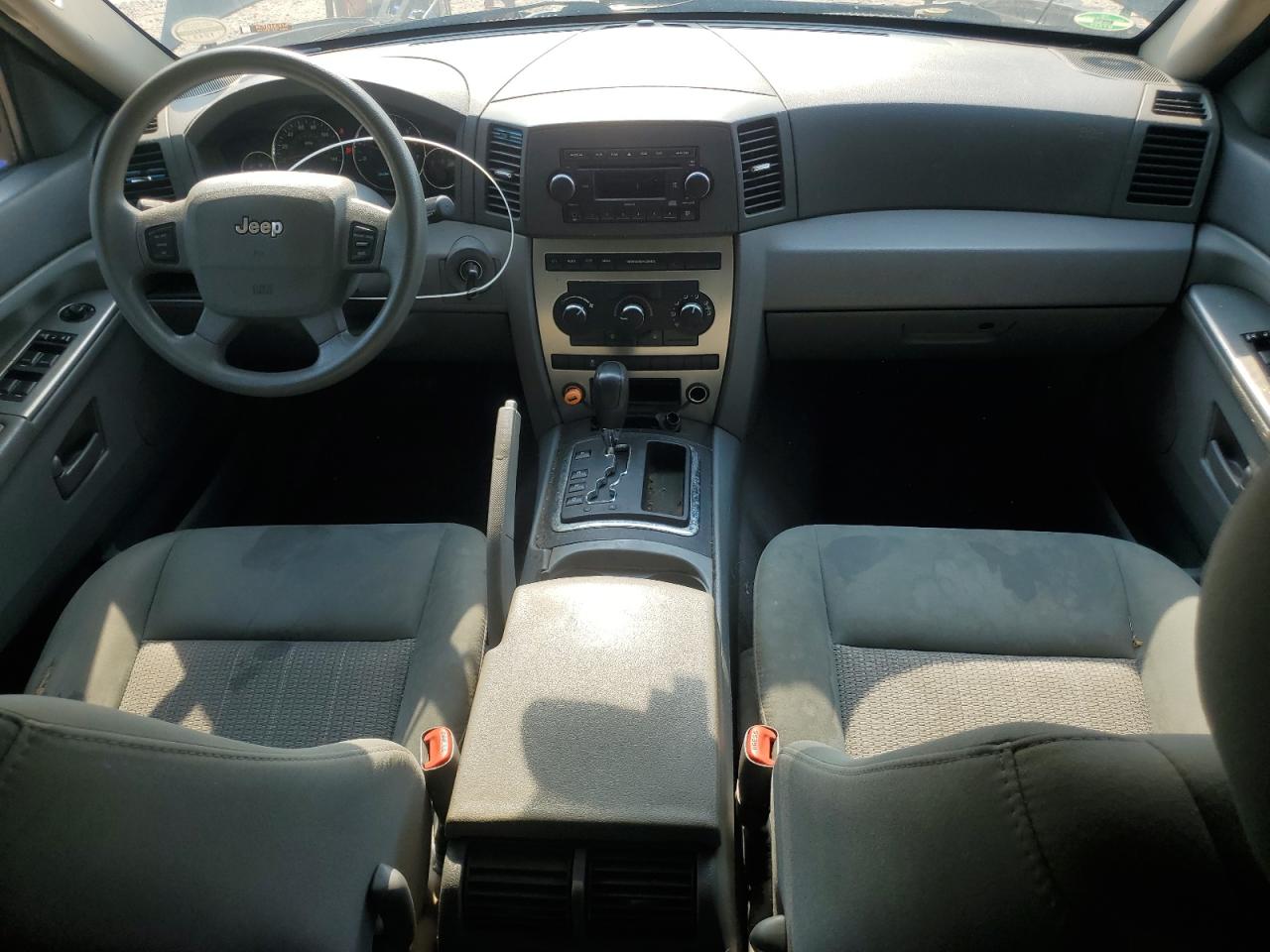 2007 Jeep Grand Cherokee Laredo VIN: 1J8GR48K07C640471 Lot: 62412075