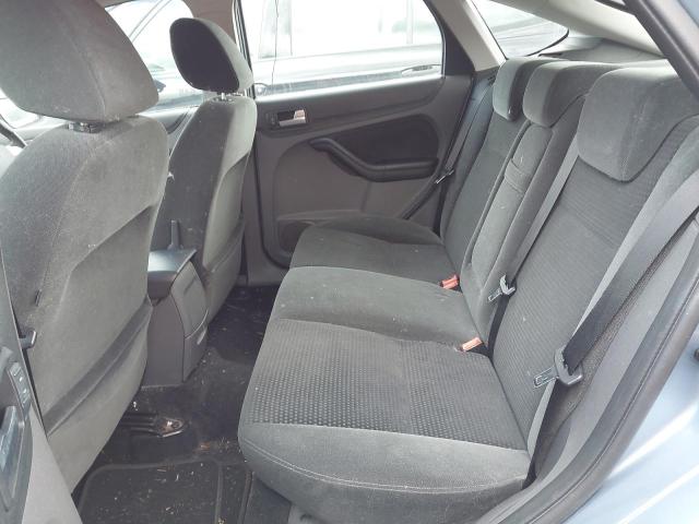 2005 FORD FOCUS GHIA