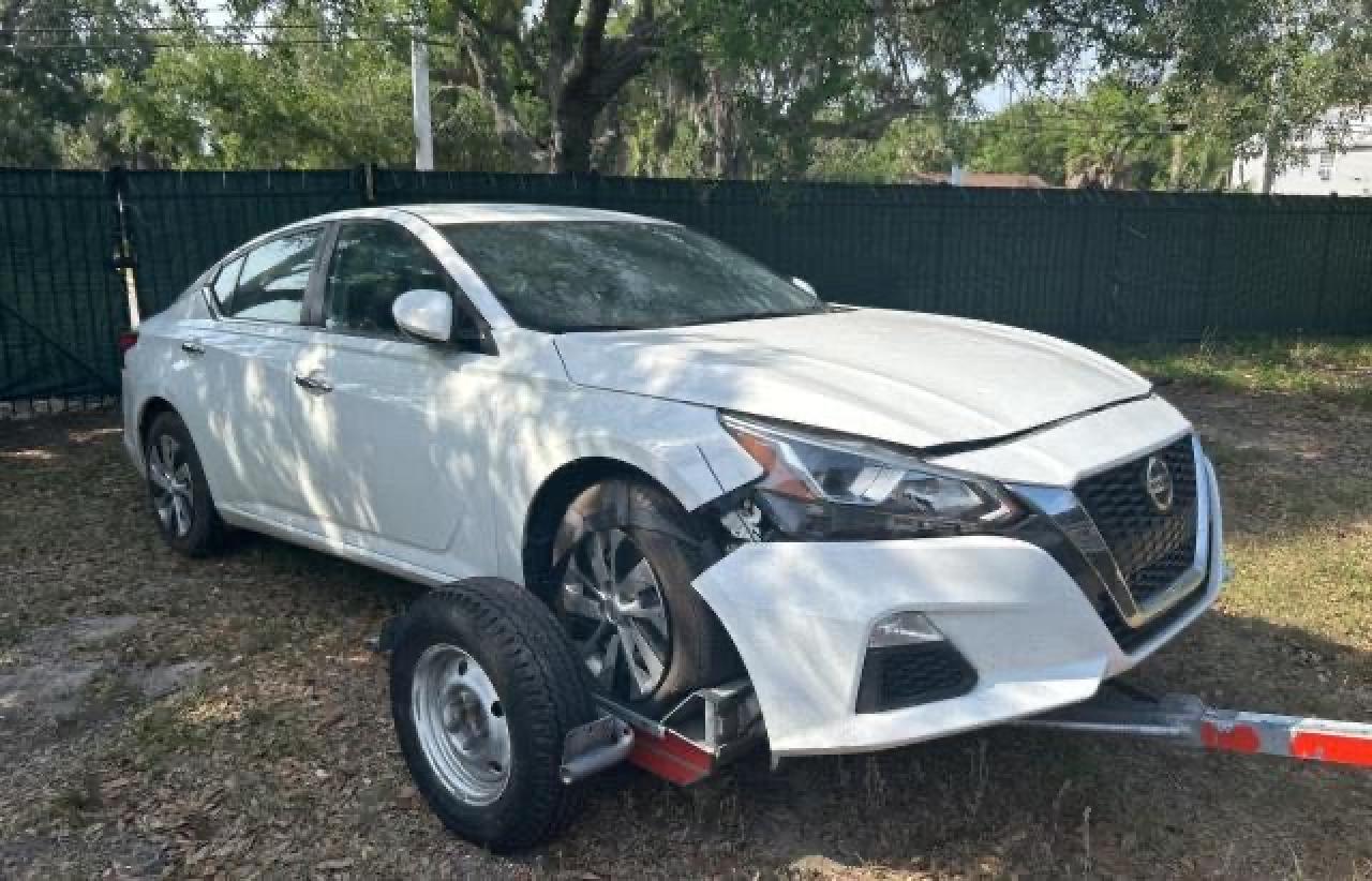 2019 Nissan Altima S for Sale in Apopka, FL - Damage History