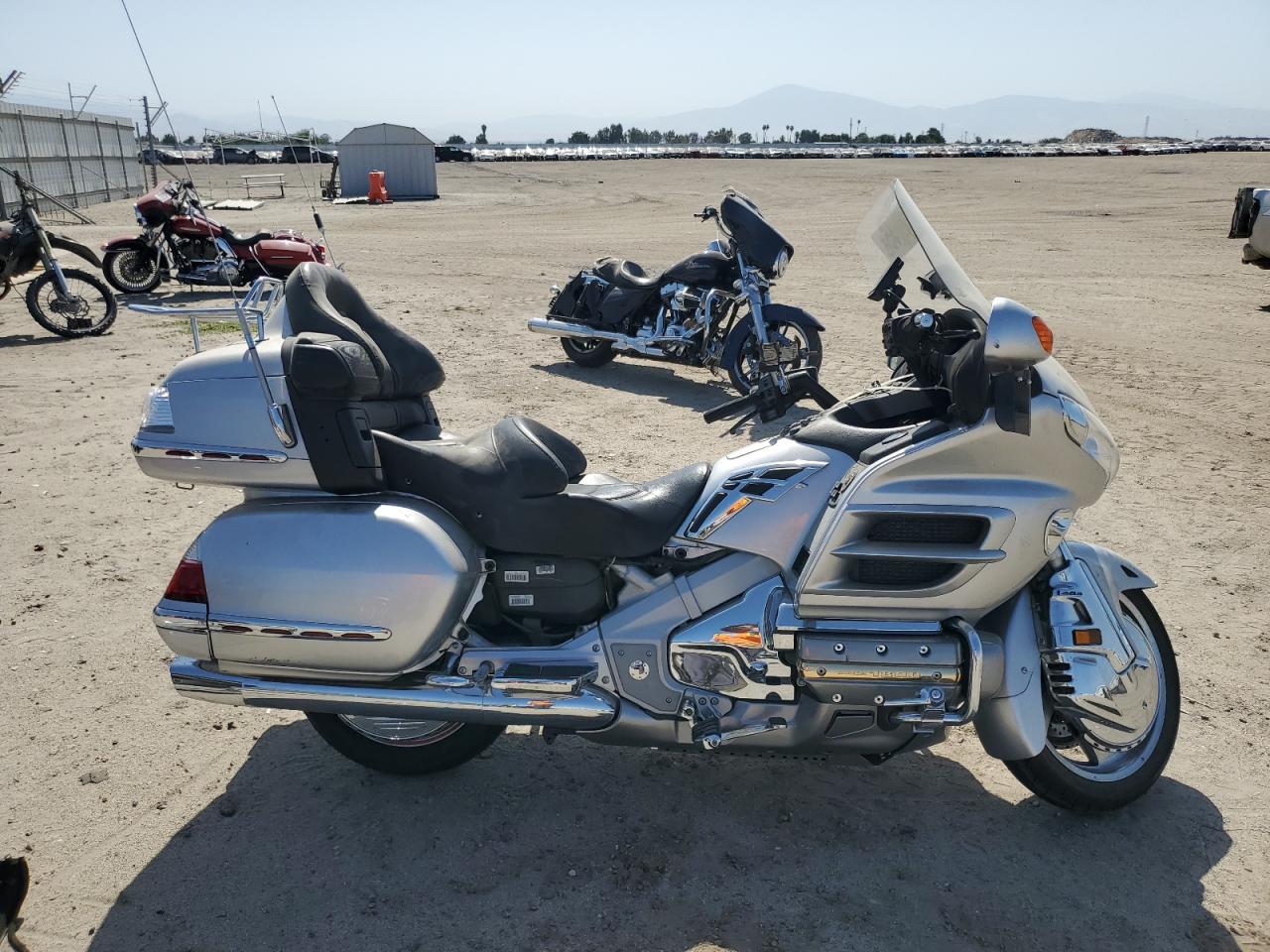 2007 Honda Gl1800 zu verkaufen in Bakersfield, CA - Rear End