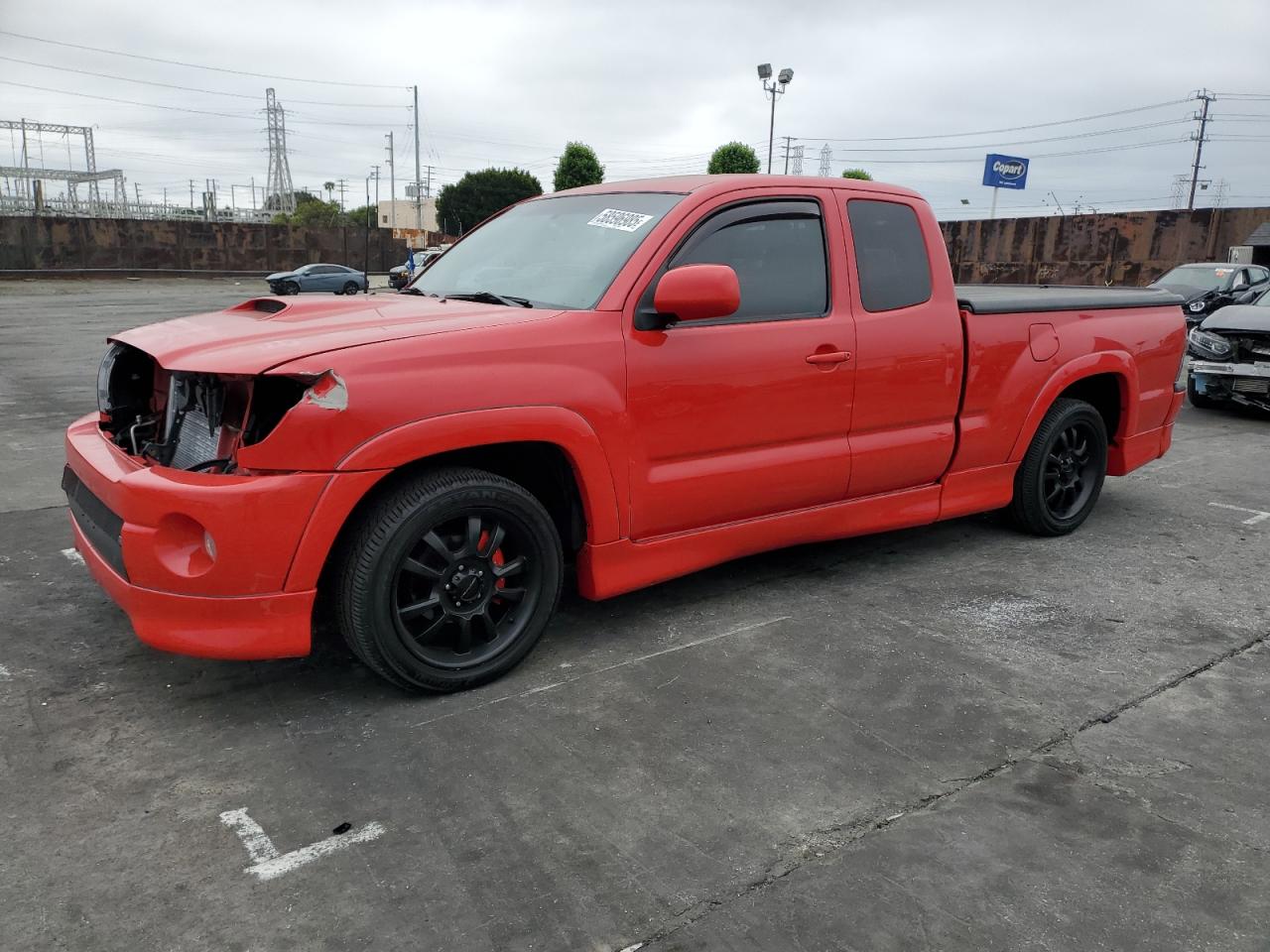 2005 Toyota Tacoma X-Runner Access Cab продається в Wilmington, CA - Front End