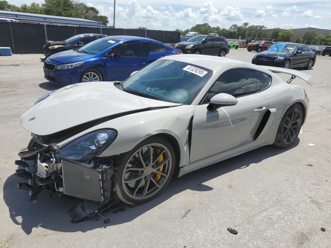2020 Porsche Cayman Gt4