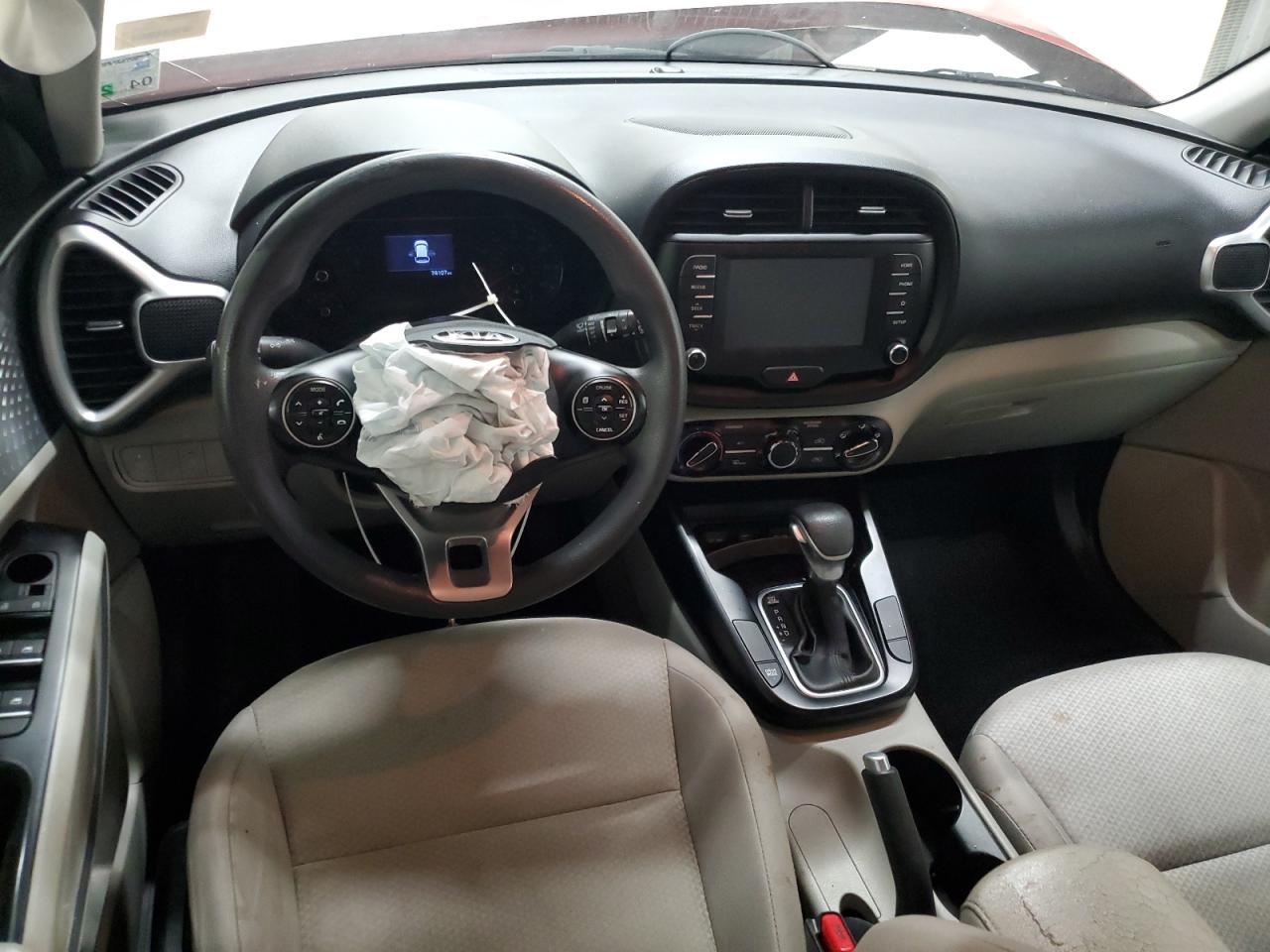 KNDJ23AU6L7072754 2020 Kia Soul Lx