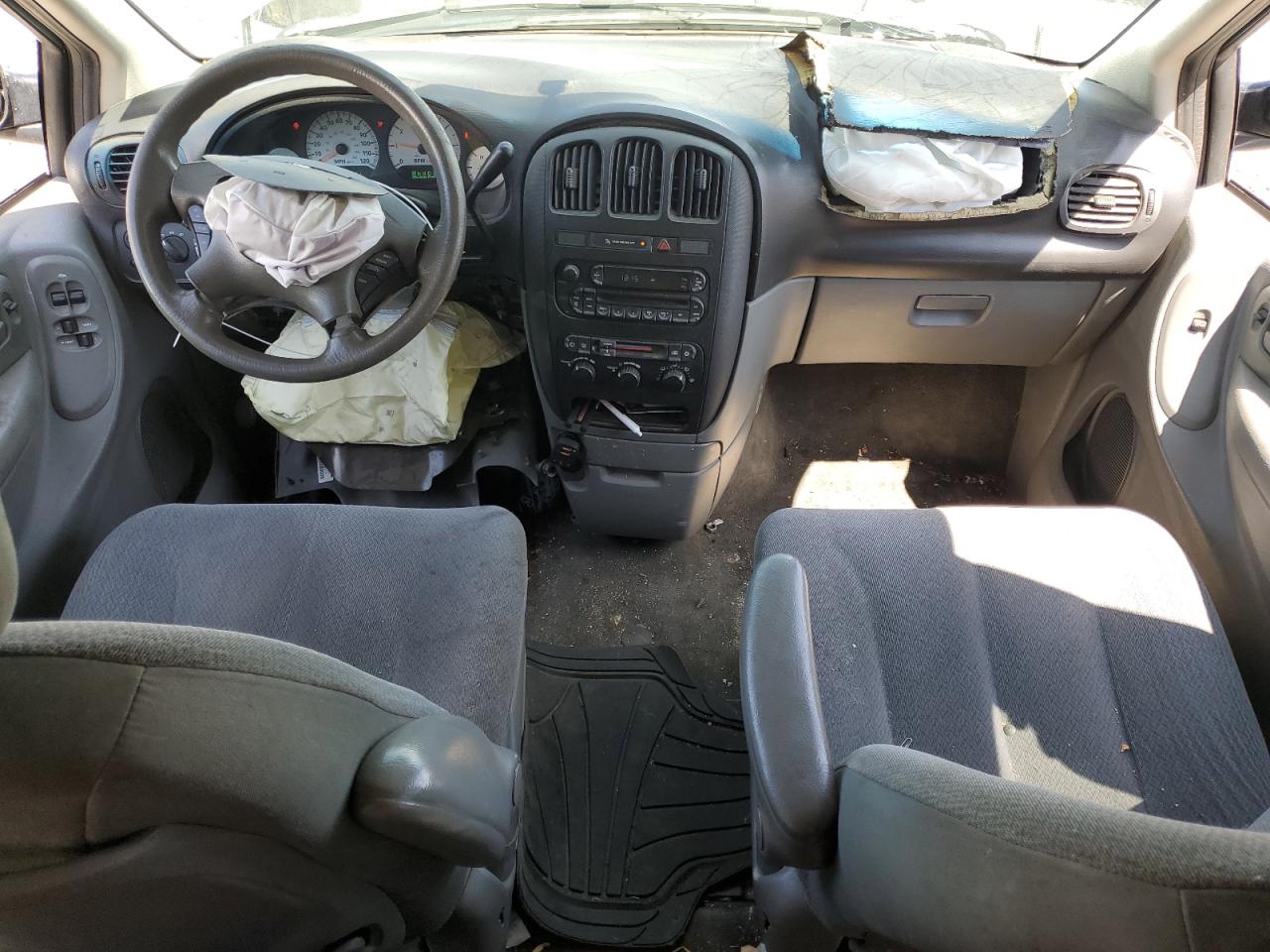 2005 Dodge Grand Caravan Se VIN: 1D4GP24RX5B384267 Lot: 59364325