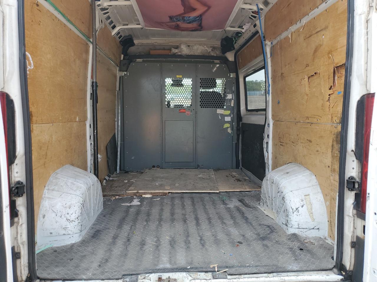 2014 Ram Promaster 2500 2500 High VIN: 3C6TRVCGXEE105613 Lot: 71159235