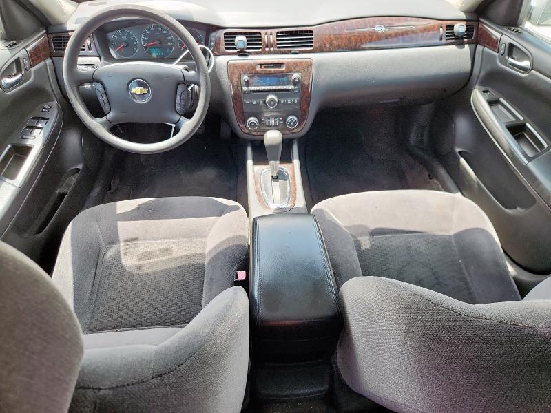 CHEVROLET IMPALA 2016 Silver