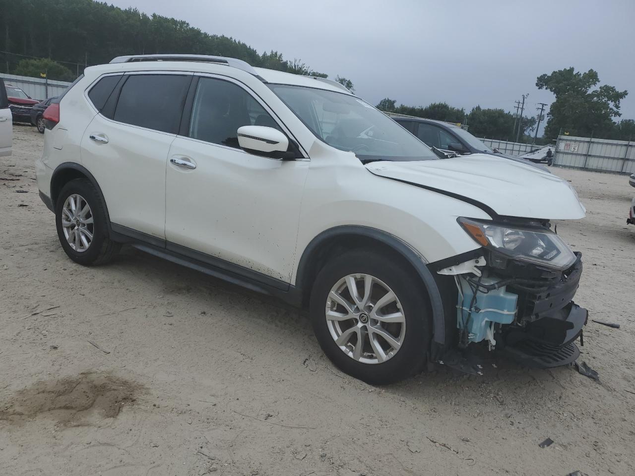 2017 Nissan Rogue S VIN: KNMAT2MT3HP539162 Lot: 62769735