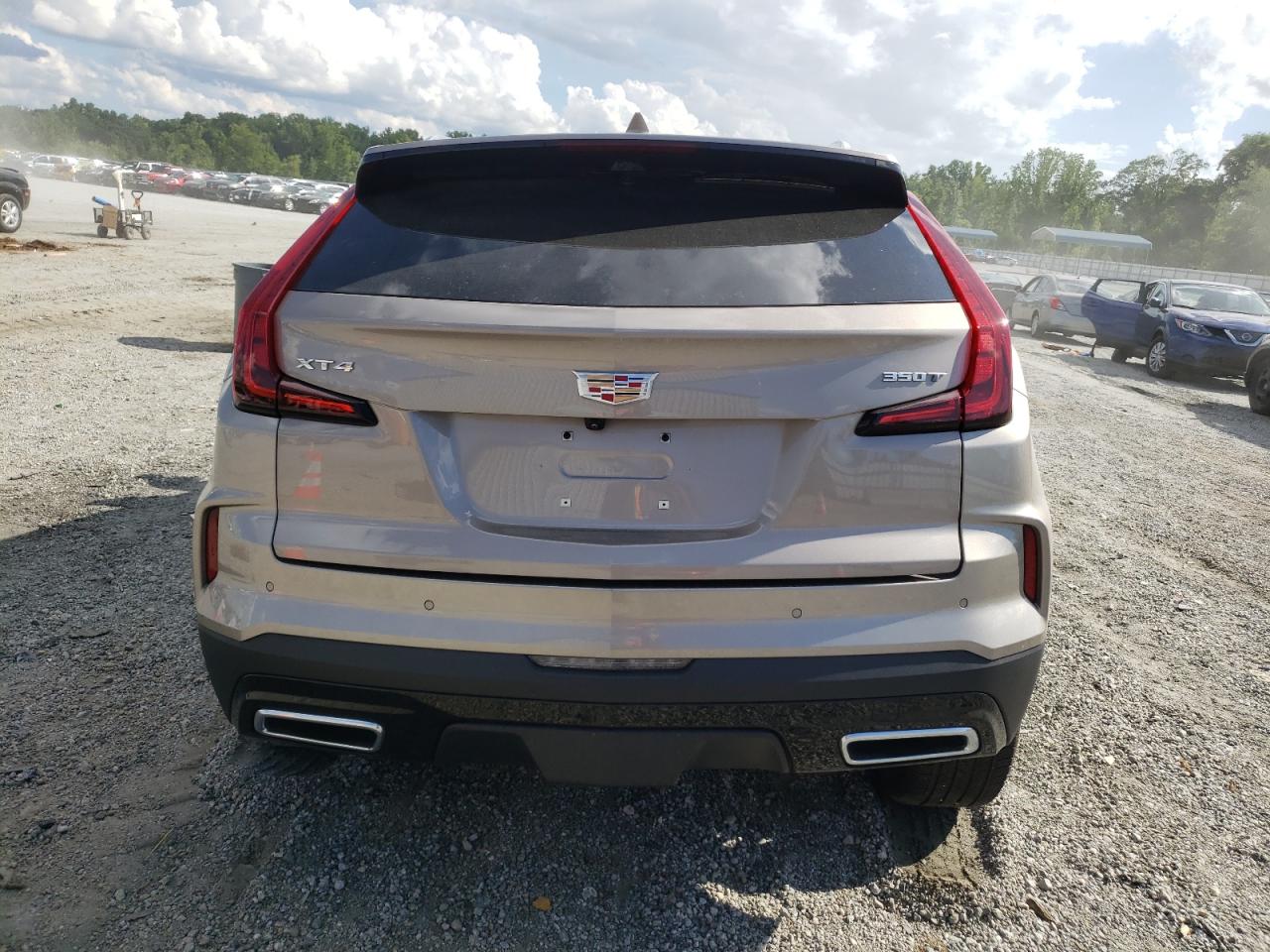 2024 Cadillac Xt4 Premium Luxury VIN: 1GYFZCR40RF167406 Lot: 61389385