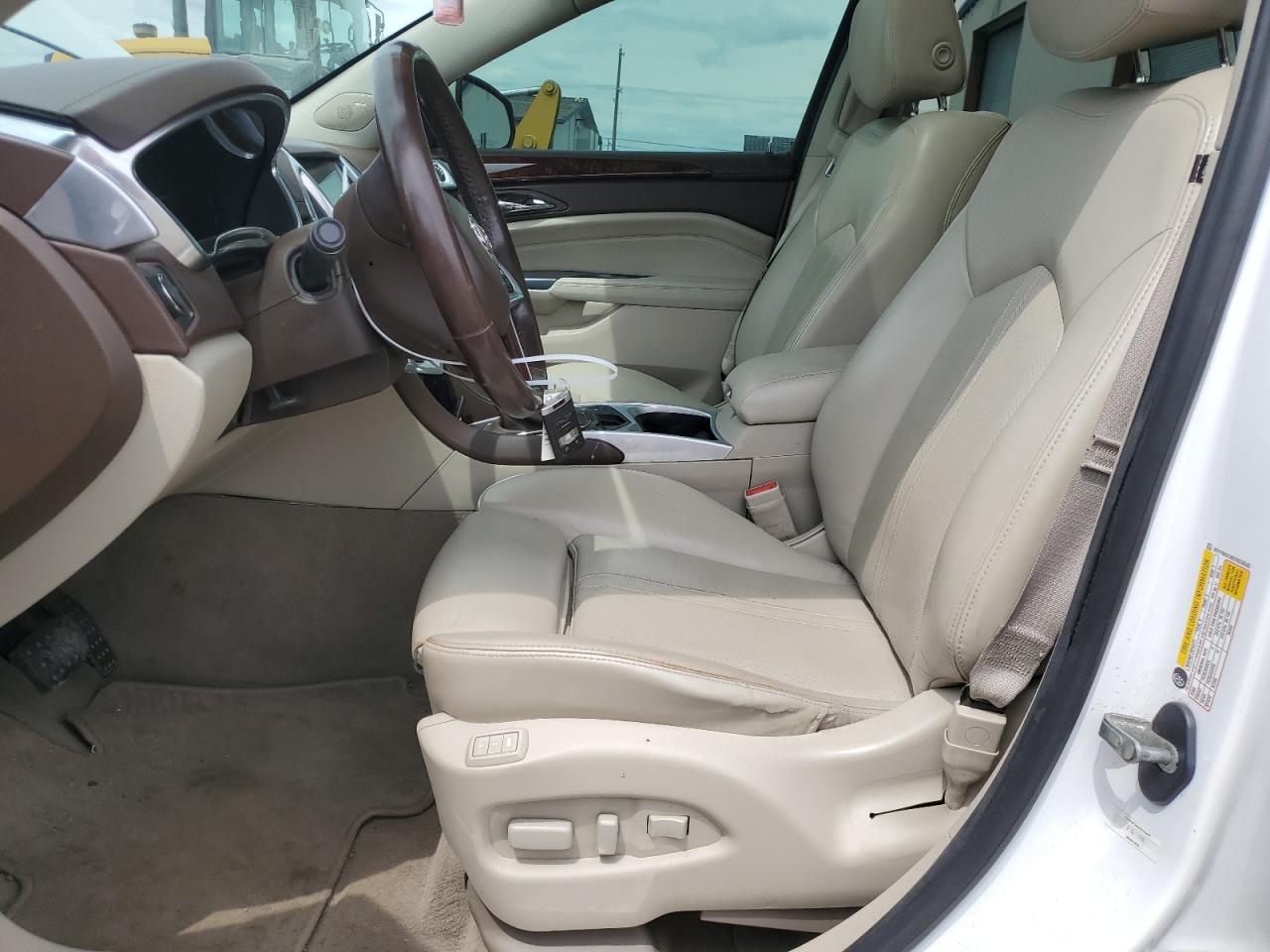 2013 Cadillac Srx Performance Collection VIN: 3GYFNHE38DS574545 Lot: 61765425