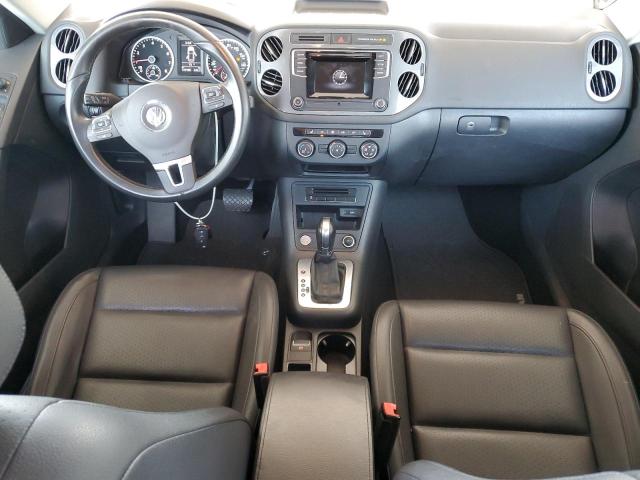  VOLKSWAGEN TIGUAN 2016 Серый