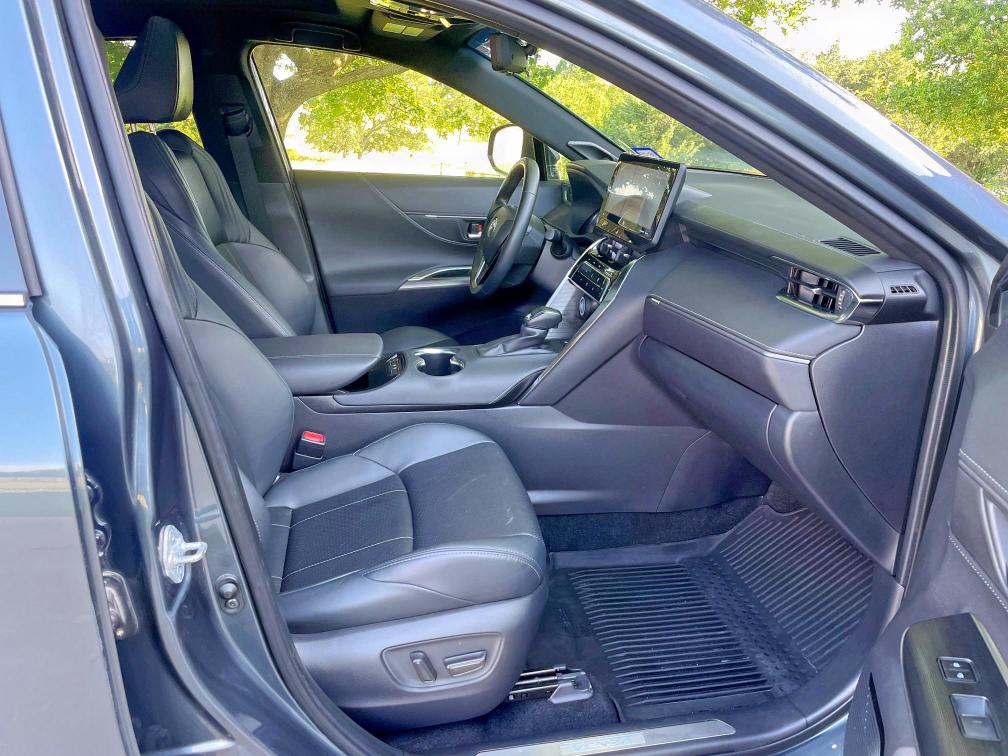  TOYOTA VENZA 2021 Granatowy