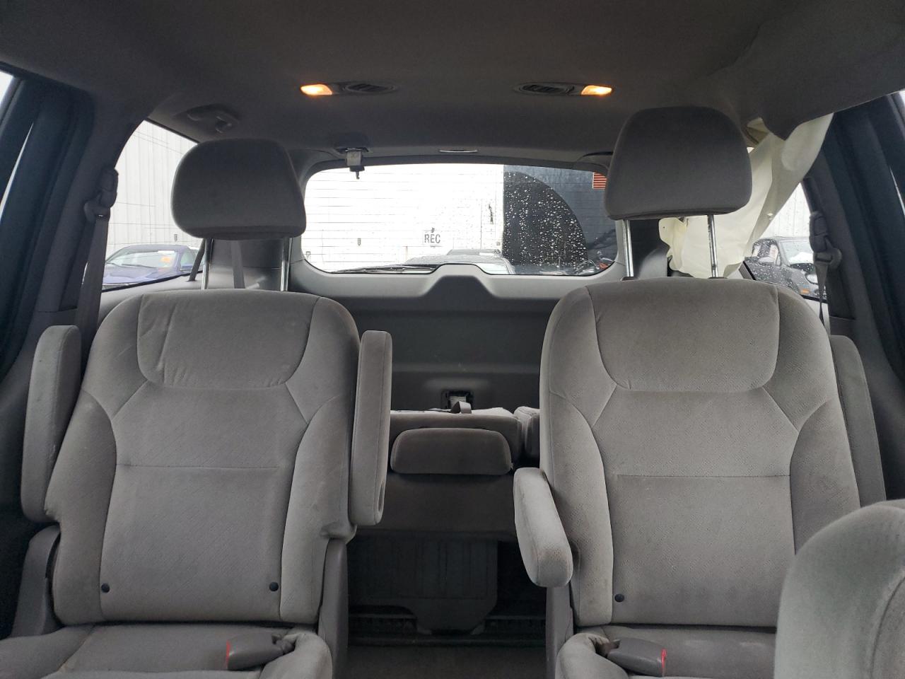 2010 Honda Odyssey Lx VIN: 5FNRL3H27AB059930 Lot: 62453895
