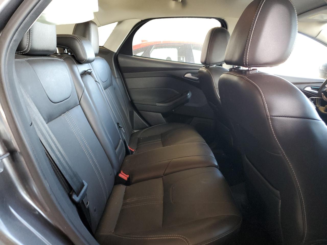 2014 Ford Focus Titanium VIN: 1FADP3J22EL224591 Lot: 60902895