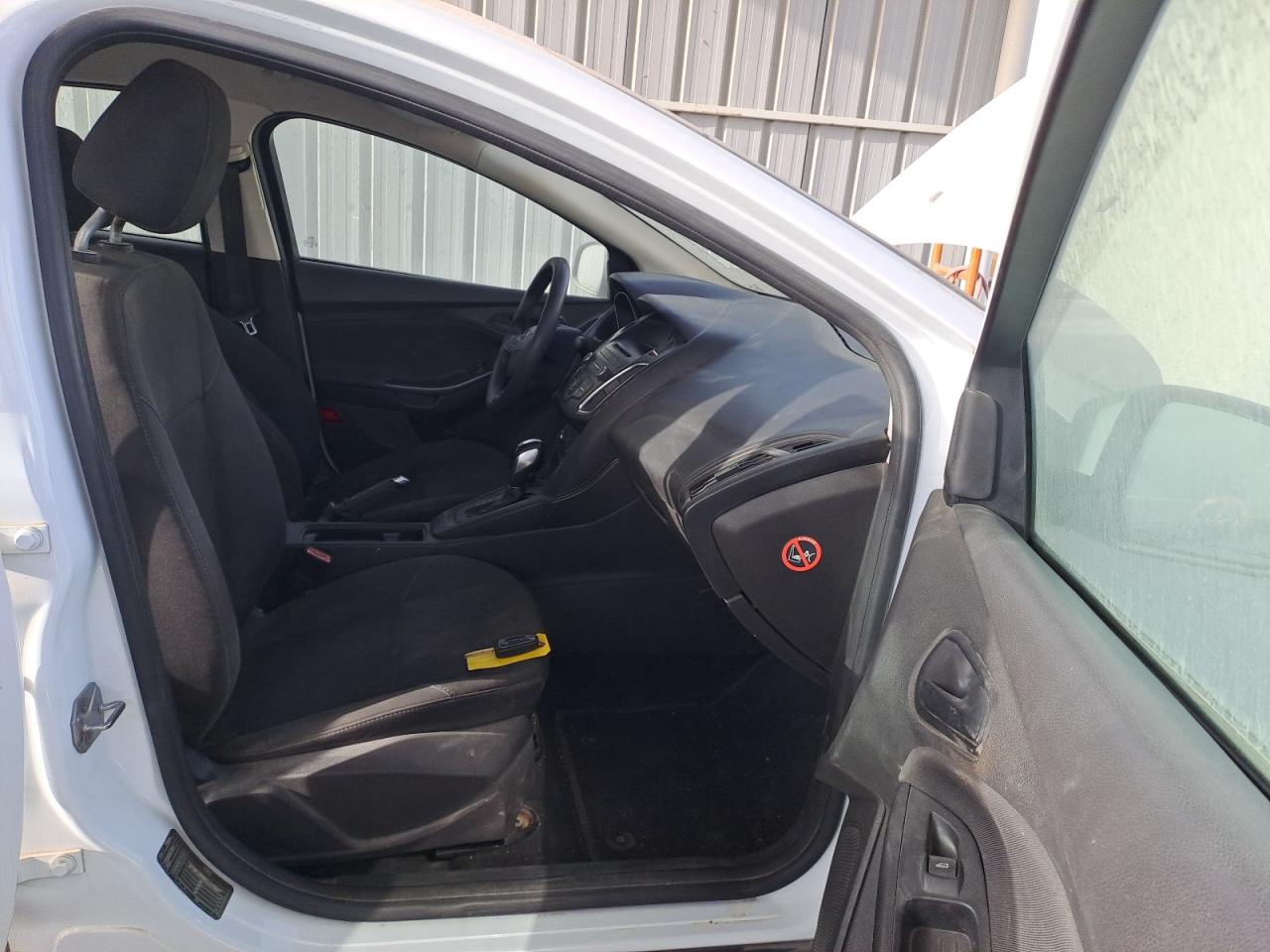 WF0BC2MB8GLD45647 - 2016 Ford Focus - #59431055