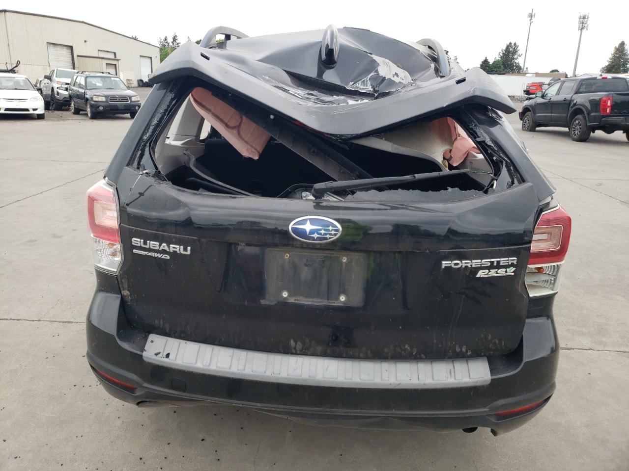 2017 Subaru Forester 2.5I Premium VIN: JF2SJAEC2HH807150 Lot: 59542145
