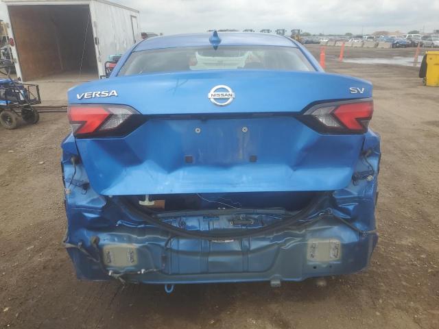  NISSAN VERSA 2021 Granatowy