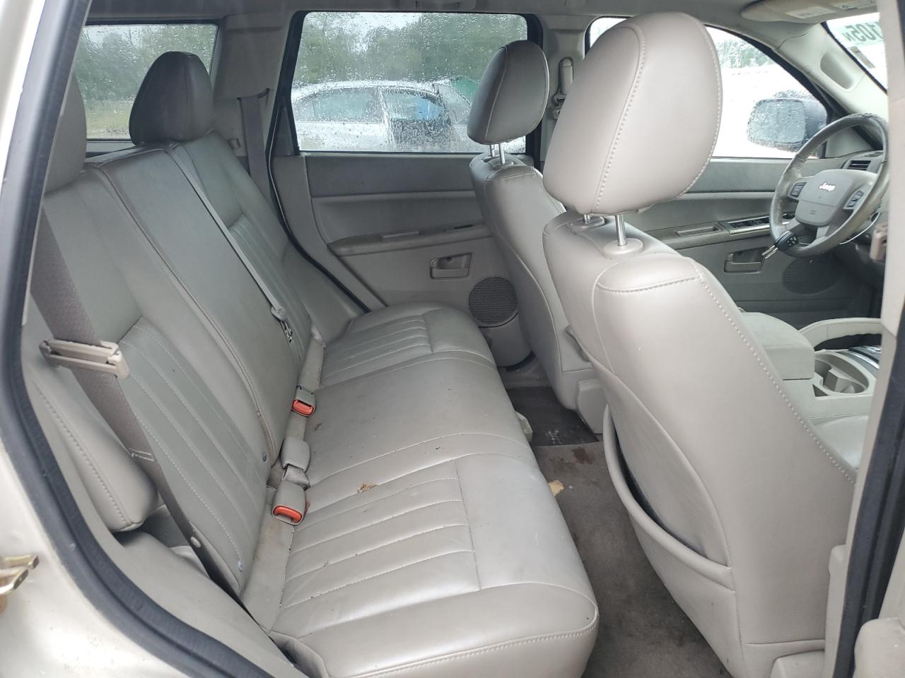 2007 Jeep Grand Cherokee Laredo VIN: 1J8HS48P37C574339 Lot: 63134105