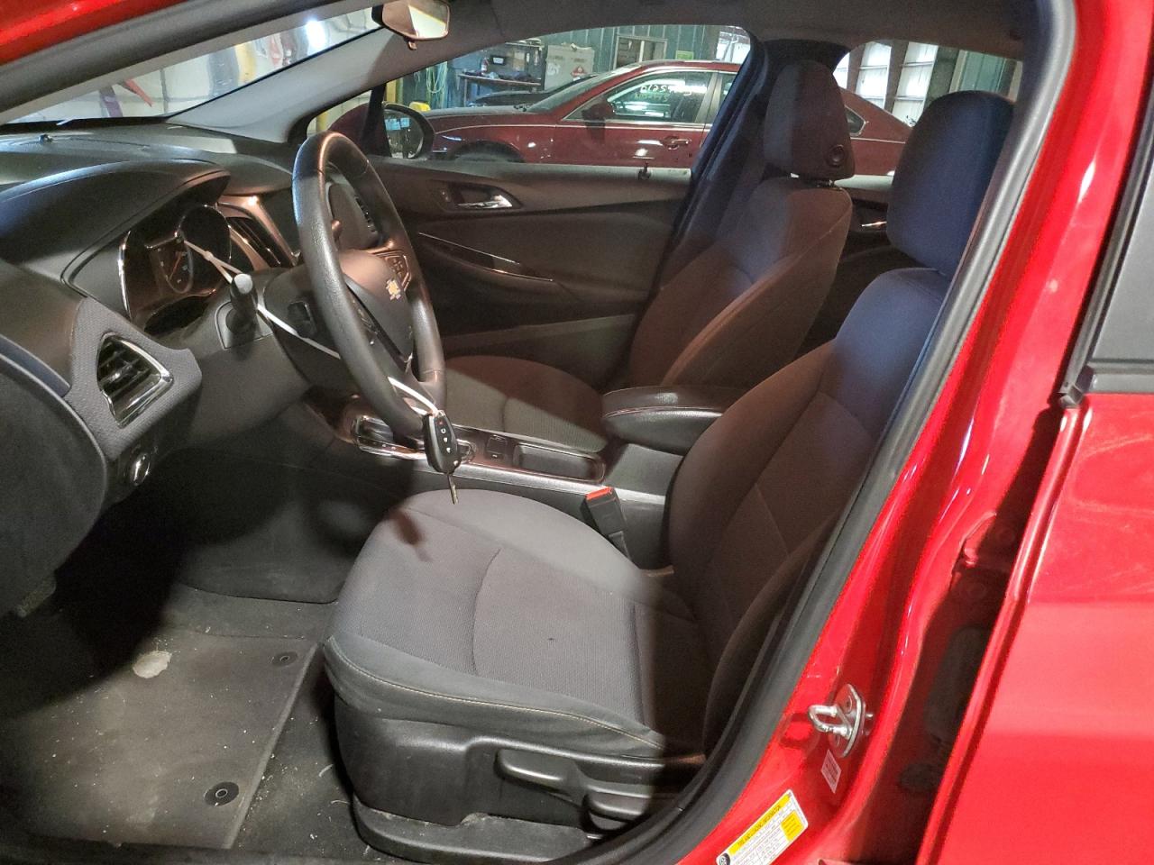 1G1BC5SM2K7142351 CHEVROLET CRUZE 2019