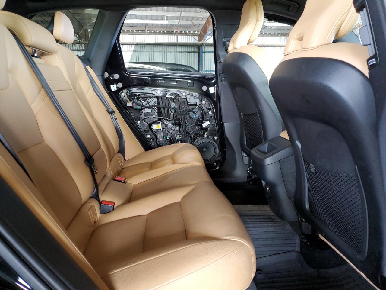 2019 Volvo Xc60 T5 Momentum VIN: LYV102DK3KB251872 Lot: 62732575