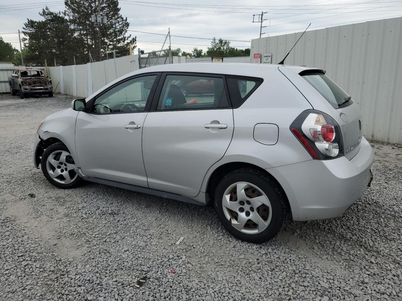 PONTIAC VIBE 2010 VIN 5Y2SP6E86AZ407162 photo 2
