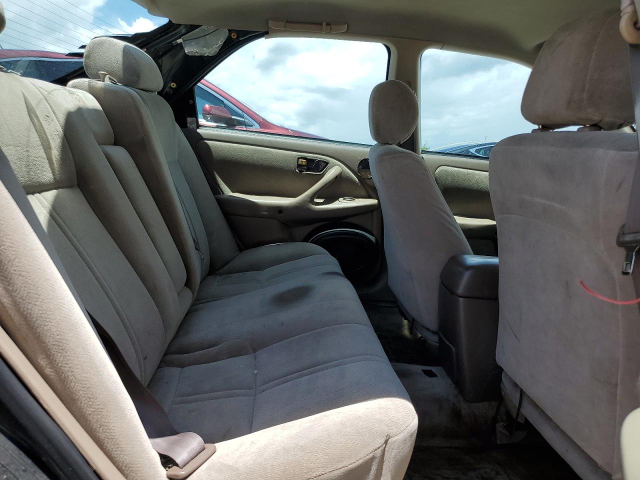 2000 Toyota Camry Ce VIN: 4T1BG22K5YU689760 Lot: 62493545
