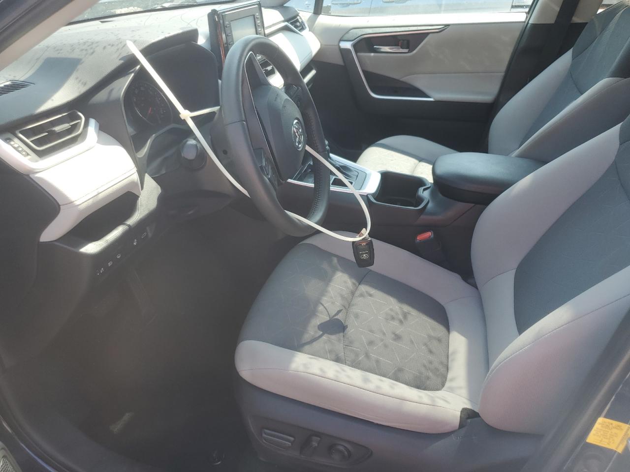 2022 Toyota Rav4 Xle VIN: 2T3P1RFV9NW269894 Lot: 60909355