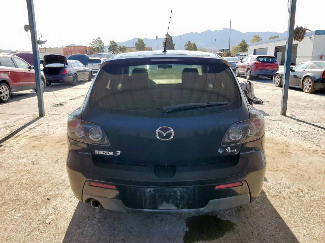 2007 Mazda 3 Hatchback VIN: JM1BK143471729832 Lot: 62760365
