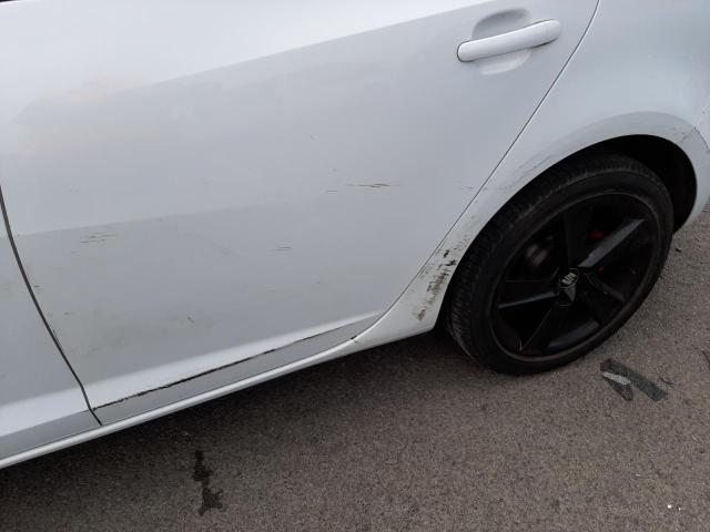 2015 SEAT IBIZA FR B