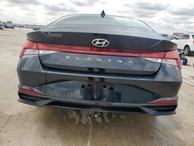  HYUNDAI ELANTRA 2023 Черный