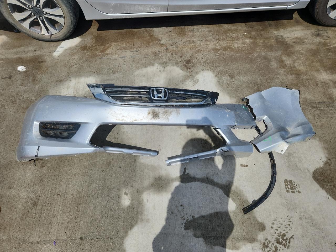 2013 Honda Accord Lx VIN: 1HGCR2F35DA042908 Lot: 59272525