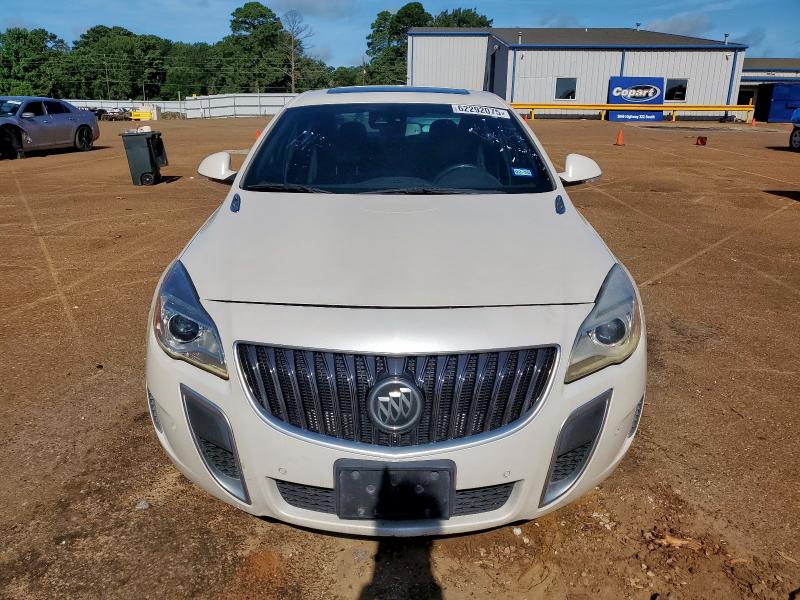 Седаны BUICK REGAL 2015 Белы