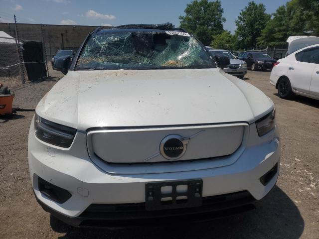  VOLVO XC40 P8 RE 2022 White