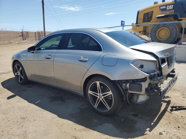  MERCEDES-BENZ A-CLASS 2019 Серебристый