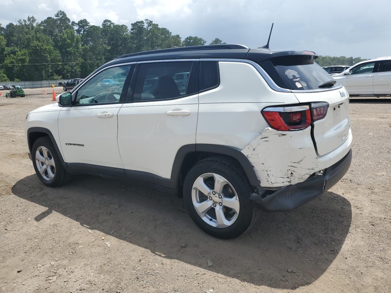2018 Jeep Compass Latitude VIN: 3C4NJCBB3JT145069 Lot: 61859665