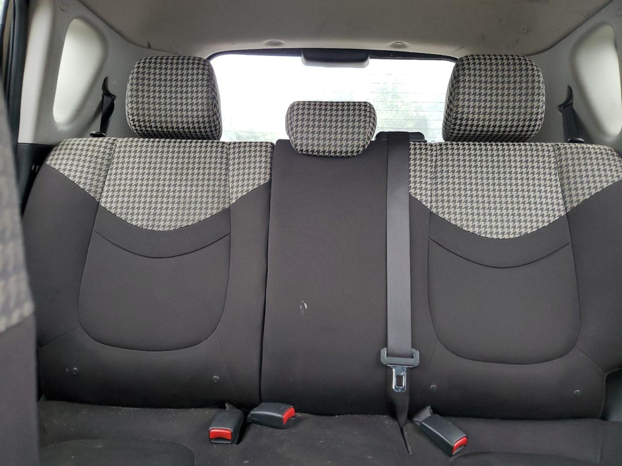 2011 Kia Soul + VIN: KNDJT2A29B7239712 Lot: 62311575