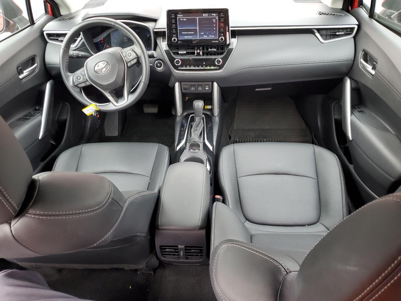 2022 Toyota Corolla Cross Xle VIN: 7MUEAABG8NV042185 Lot: 62404315