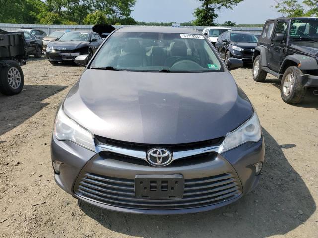  TOYOTA CAMRY 2017 Серый