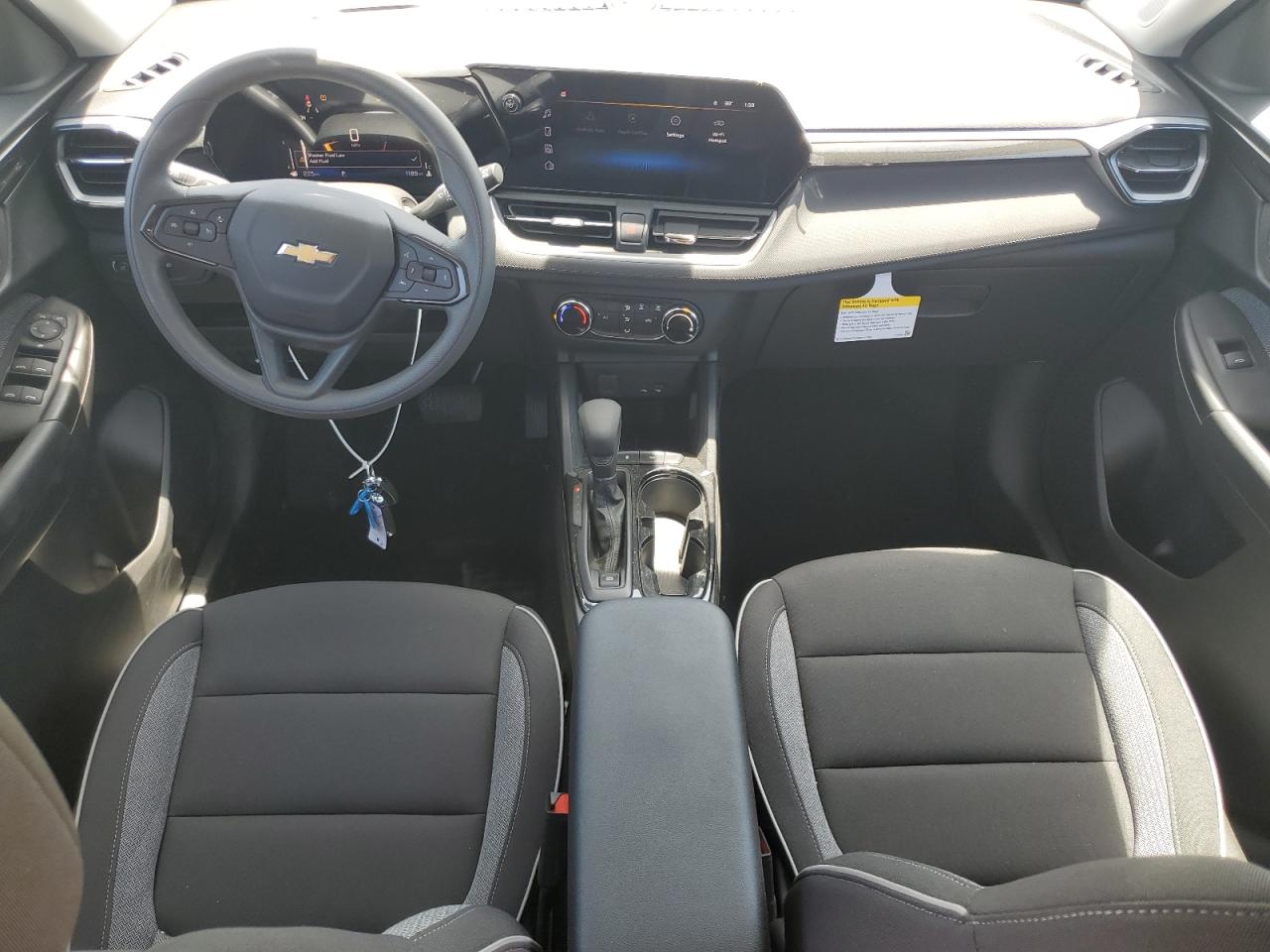 CHEVROLET TRAILBLZR 2025 VIN KL79MMSP1SB169199 photo 8