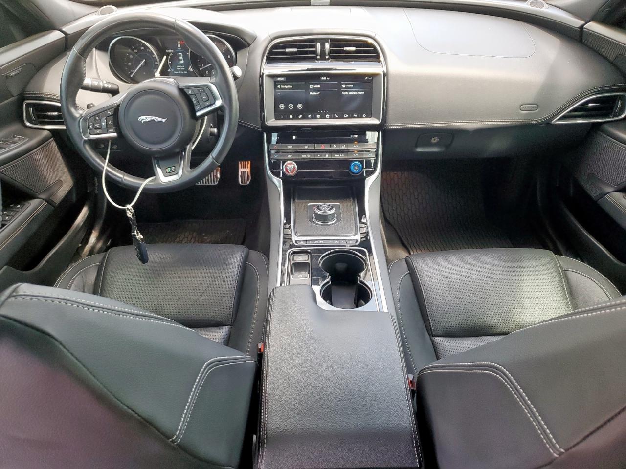 2017 Jaguar Xe R - Sport VIN: SAJAF4BV8HA952013 Lot: 61394795