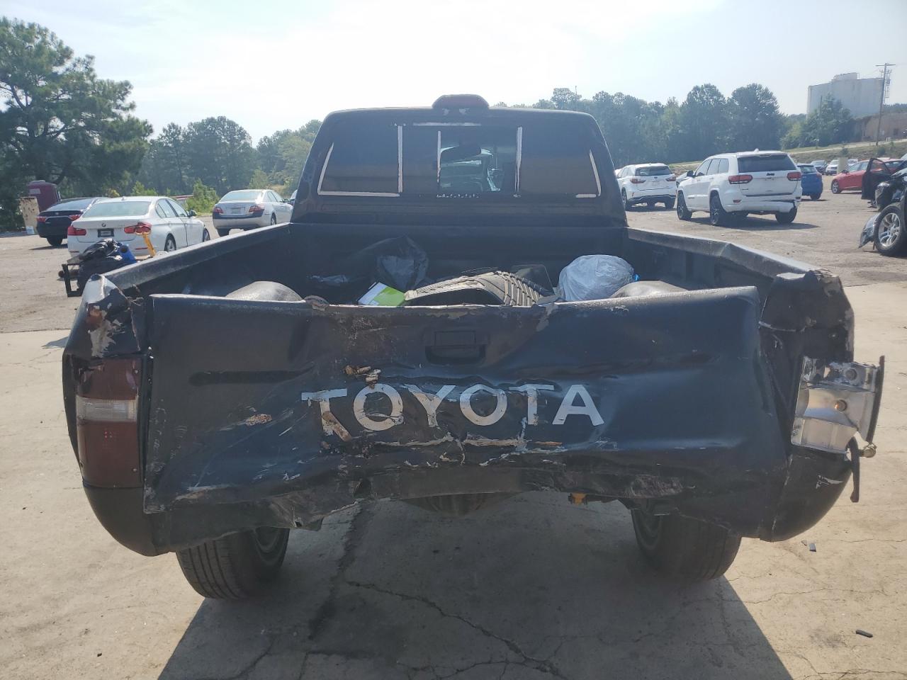 1994 Toyota Pickup 1/2 Ton Short Wheelbase Dx VIN: 4TARN01P4RZ266517 Lot: 62059455