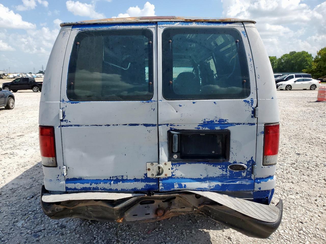 2003 Ford Econoline E250 Van VIN: 1FTNE24293HA51842 Lot: 61901975
