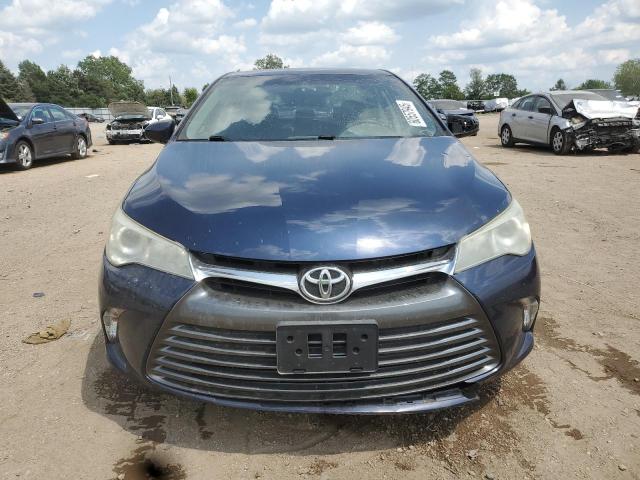 TOYOTA CAMRY 2015 Granatowy