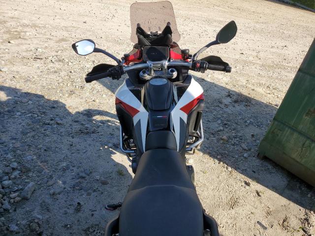 2021 DUCATI MULTISTRADA V4  