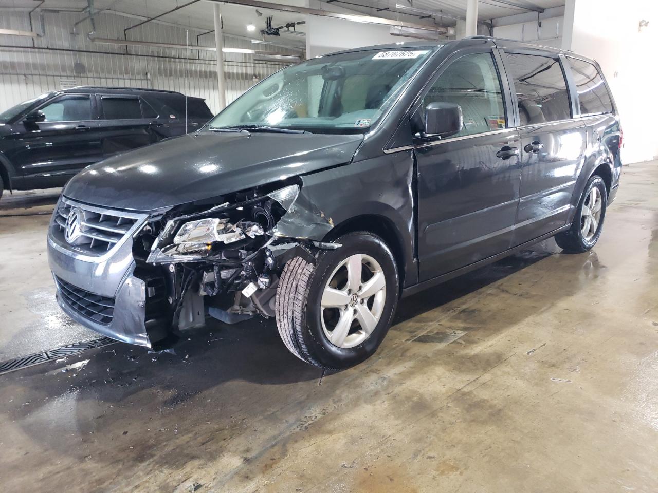 2011 Volkswagen Routan Se for Sale in York Haven, PA - Front End