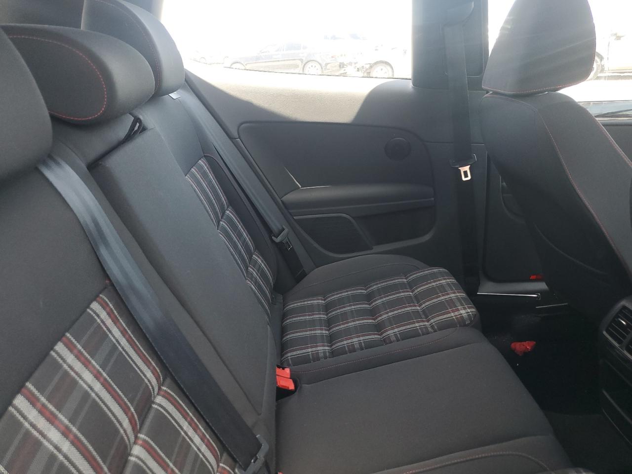2012 Volkswagen Gti VIN: WVWED7AJ8CW233748 Lot: 61538375