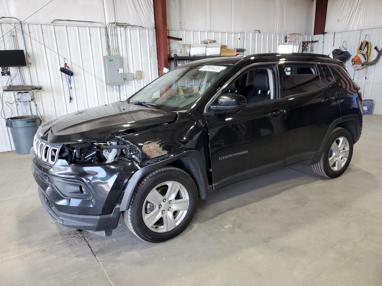 2022 Jeep Compass Latitude for Sale in Billings, MT - Front End
