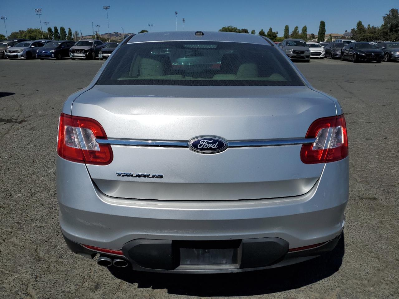 2011 Ford Taurus Se VIN: 1FAHP2DWXBG145801 Lot: 63223315